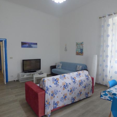 Appartamento Tra Il Mare E Il Borgo - Pulsano Esterno foto