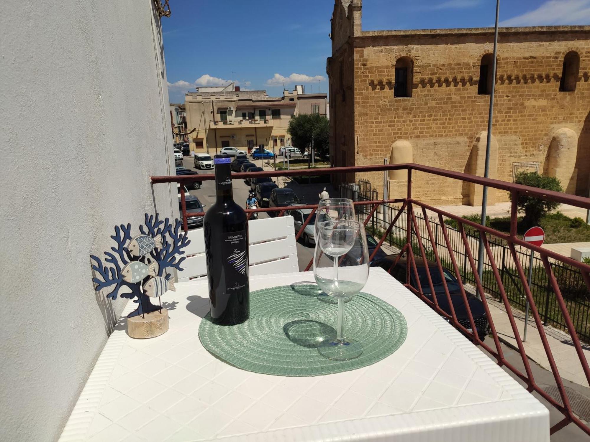 Appartamento Tra Il Mare E Il Borgo - Pulsano Esterno foto